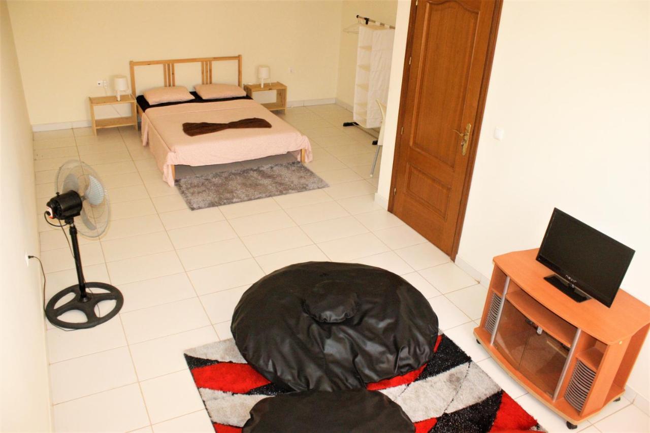 Hostel Casa Branca Vila Nova Bagian luar foto